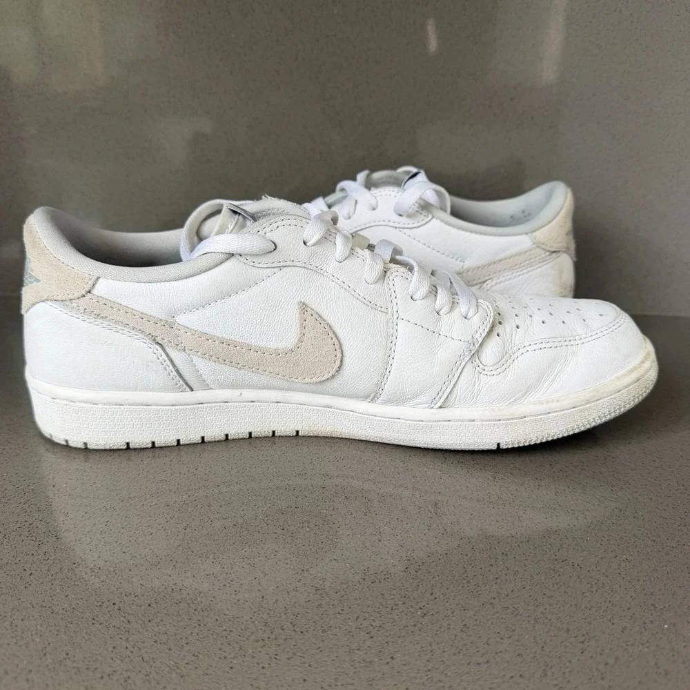 Air Jordan 1 Low OG Neutral Grey Men's Size 11 White Gray CZ0790-100 Sneakers